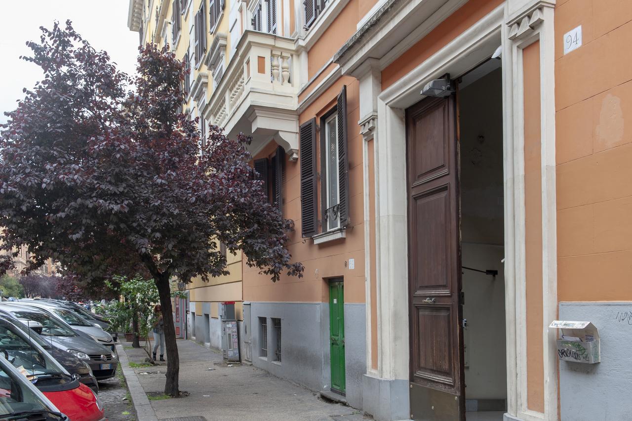 Arie Romane Guesthouse Exterior foto